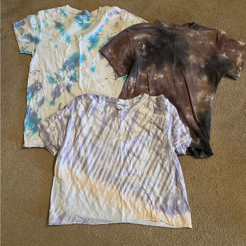 *BUNDLE* Tie dye tee shirts crop top various